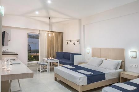 Sea View & Apartment - 35