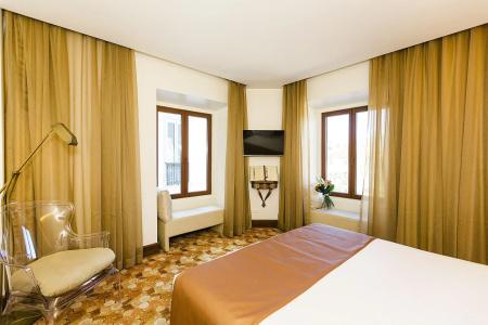 Sintra Boutique - 102