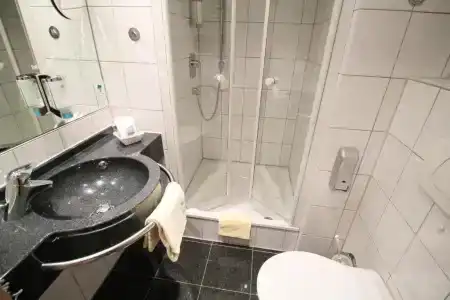 National Düsseldorf (Superior) - 22