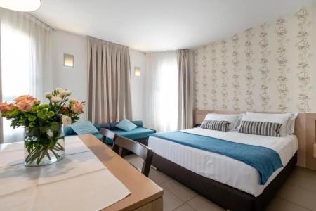 Le Rose Suite - 126