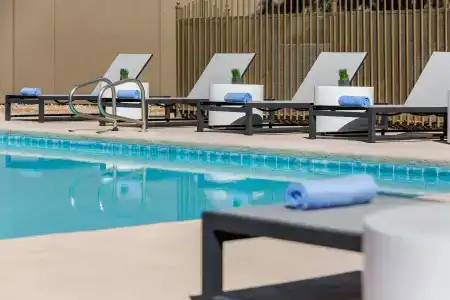 DoubleTree by Hilton Las Vegas Airport - 37