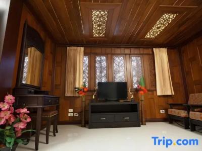 Chang Siam Inn - 49