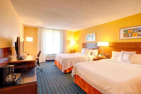 Fairfield Inn by Marriott - 41