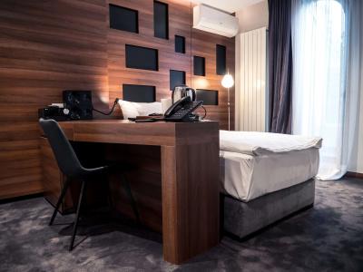 Best Western Premier Natalija Residence - 57