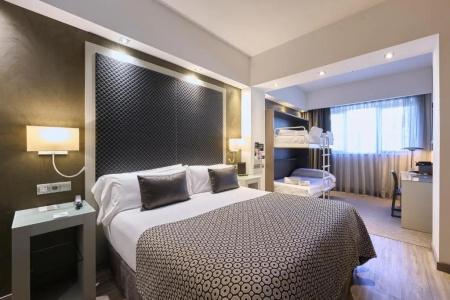 Catalonia Square 4* Sup - 92