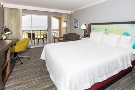 Hampton Inn - 103