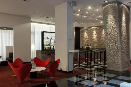 Hilton Madrid Airport - 15