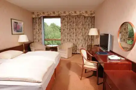 Maritim Bremen - 50