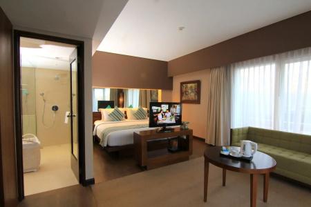 Grand Ixora Kuta Resort - 5