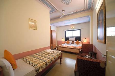 Chitra Katha Jaipur Boutique - 44