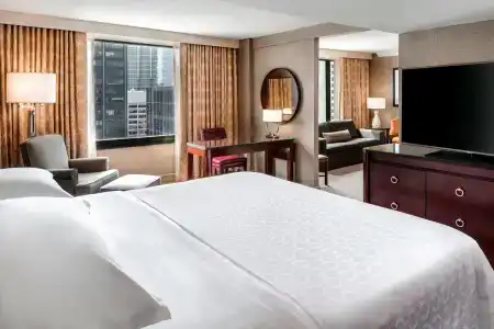 Sheraton Centre - 106