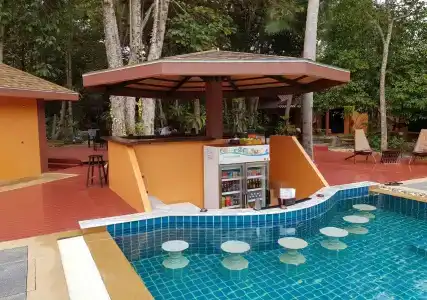 Lanta Pearl Beach Resort - 13