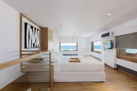 North Coast Seaside Suites - 53
