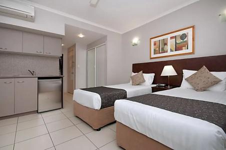 Southern Cross Atrium - 104