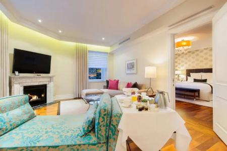 The Ritz-Carlton, - 148