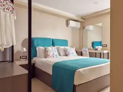 Koukounaria & Suites - 42