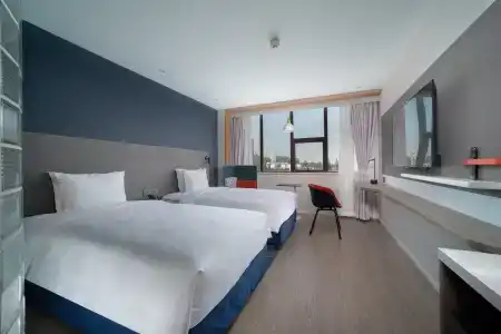 Holiday Inn Express Jinqiao Central, An Ihg - 26