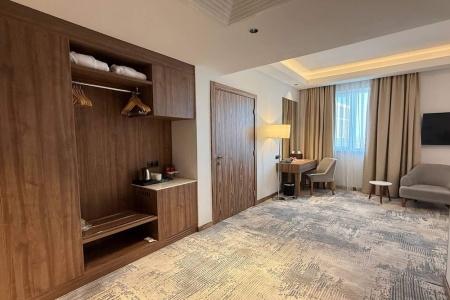 Ramada Encore by Wyndham - 32