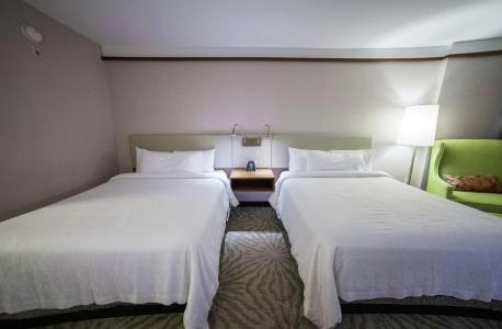 Hilton Garden Inn Montreal Airport - 53