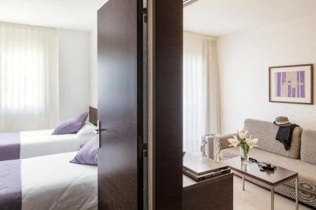 Aqua Montagut Suites 4*Sup - 5