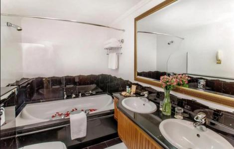 Grand Excelsior - Bur Dubai - 7
