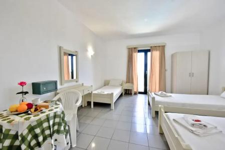 Milos Studios - 25