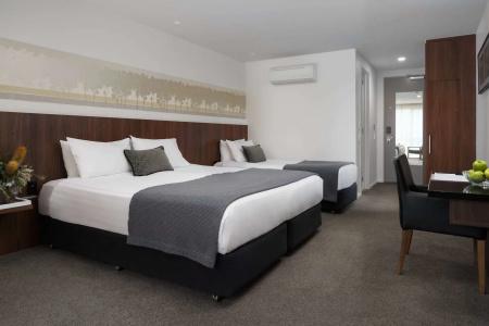 Rydges Latimer - 44