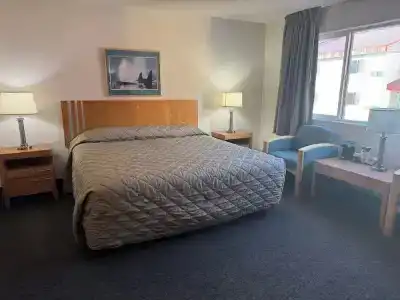 Breeze Inn - 28