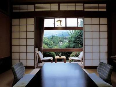 Yugawara Ohnoya Ryokan - 72