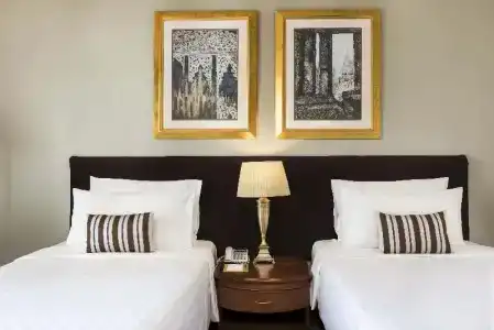 Chatrium Royal Lake Yangon - 44