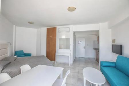 Papantonia Apts - 72