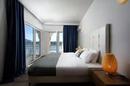 The Royal Grand - 31