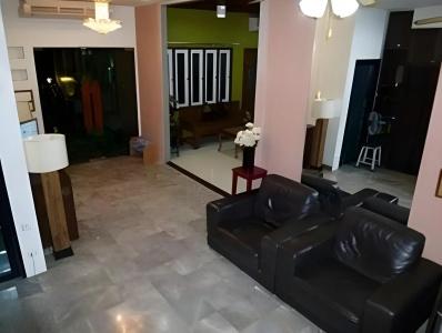 Coral Grand Place - 1