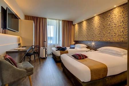 Best Western Plus Farnese - 53