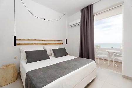 Petradi Beach Lounge - 100