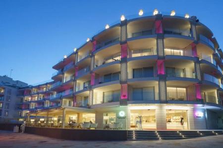 One Ibiza Suites - 24