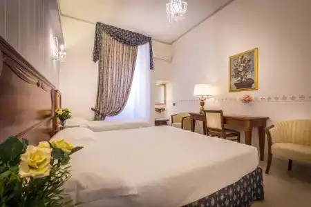 ḤỌṬẸḶ ṾẸṆẸṬỌ !! Centro Storico di Ƒirenze !!! Con Access ZTL - 103
