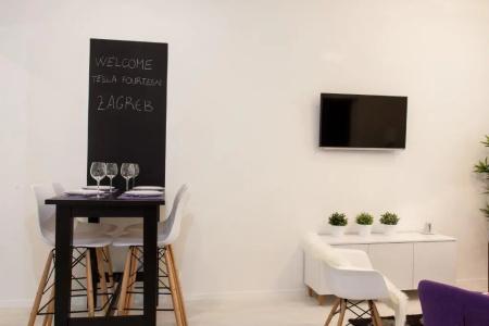 Tesla Boutique  & Rooms - 79