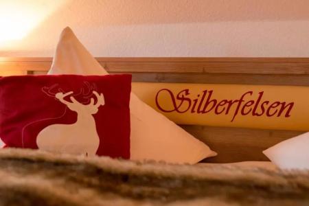 & Restaurant Grüner Baum - Die Grüne Oase Am Feldberg - 53