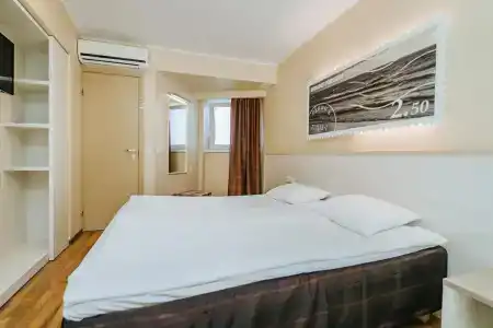 Strand Spa & Conference - 2