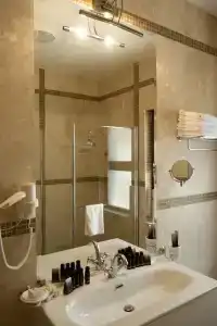 Oak Leaf Residences - 6