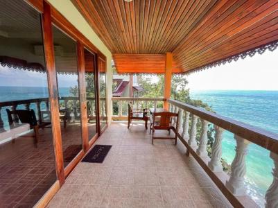 Bounty Resort - 40