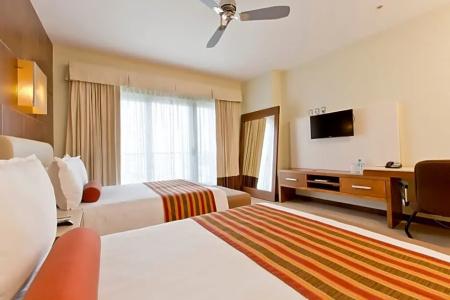 Krystal Urban Cancun Centro - 43