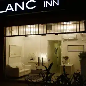 Blanc Inn - 0