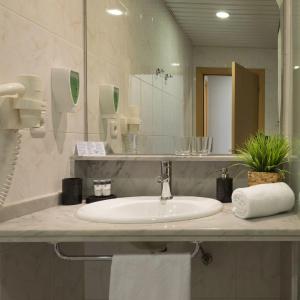 Alexandra ApartBenstarHotelGroup - 9