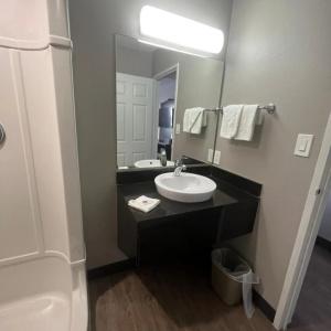 6-Wichita, KS - 25