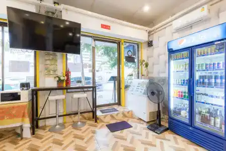 Hostel Lemon Siam Petchaburi Road - 16