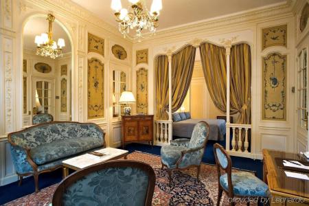 Hôtel Raphael - 3