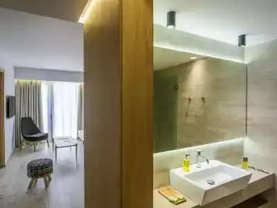 Ibis Styles Heraklion Central - 145