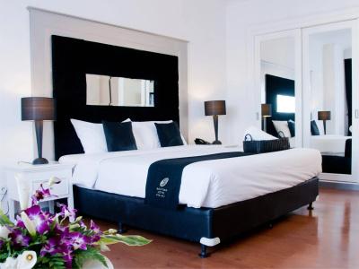 Stark Boutique and Spa - 2